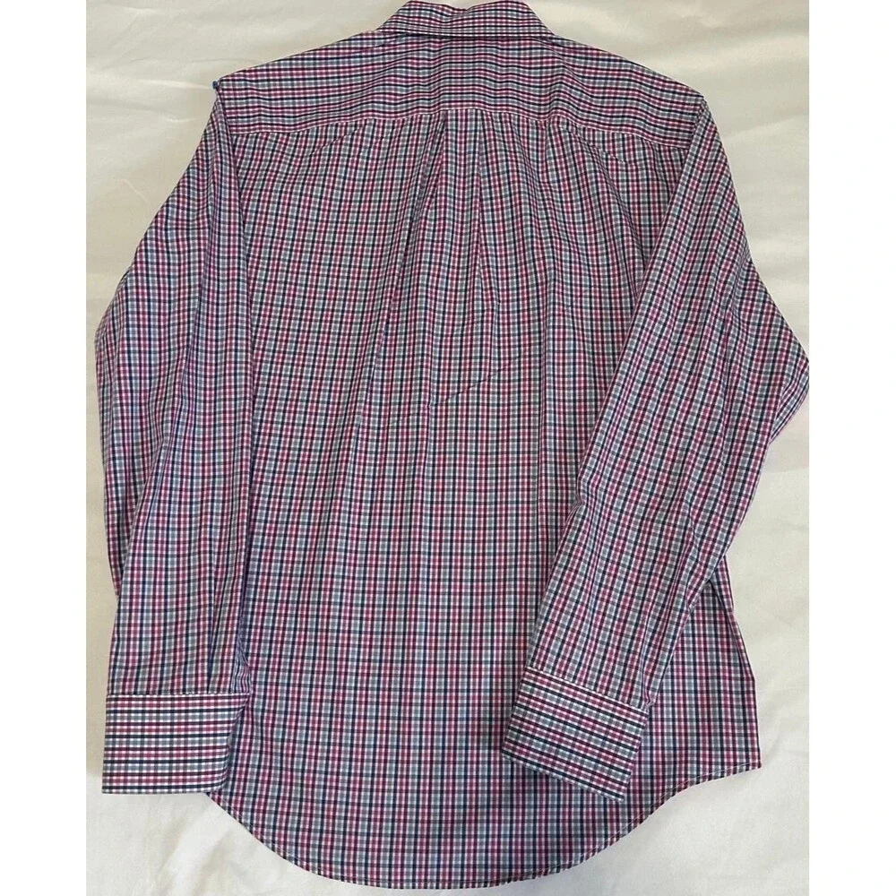 Banana Republic Shirt Size Mens Small Purple Plaid Button Down Classic Fit.